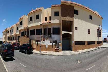 Zweifamilienhaus zu verkaufen in Puerto del Rosario, Las Palmas, Fuerteventura. 